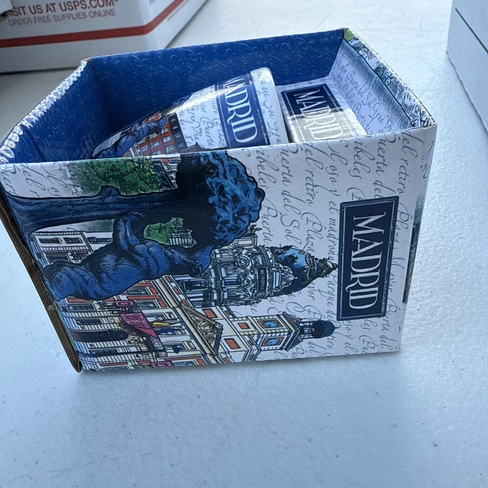 Taza y cuchara MADRID vintage Foto 3 de 4