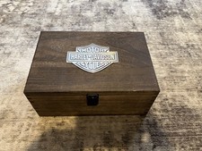Harley-Davidson Bar & Shield Logo Premium Whiskey Glass Wooden Box Set