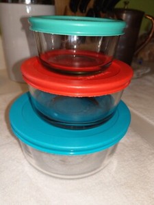 3 Pyrex Clear Nesting Storage Bowls with Lids 1, 2 & 4 Cup Set 7202 7200 7201