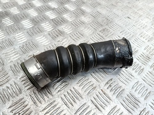 BMW 1 E81 E87 2008 Diesel 105kW Schlauch / Leitung Ladeluftkühler UST109788