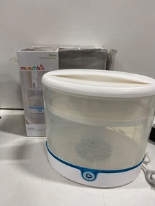 Munchkin Clean Electric Sterilizer - White
