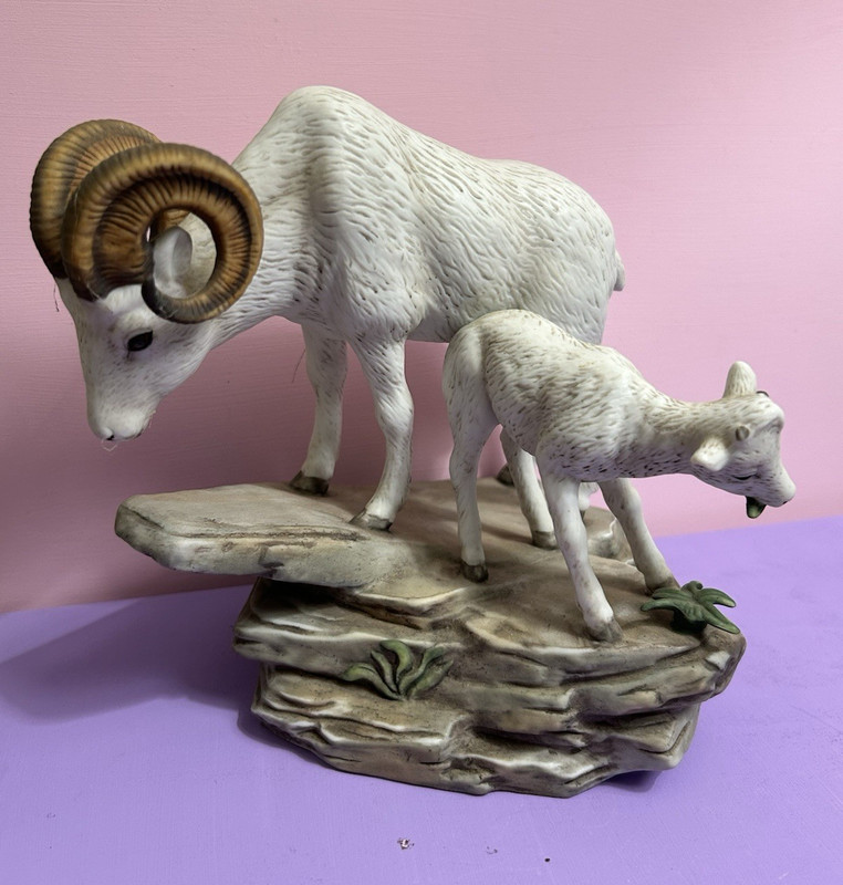 Vintage Masterpiece Porcelain-Homco-80's Big Horn Sheep Ram & Lamb 7x7”