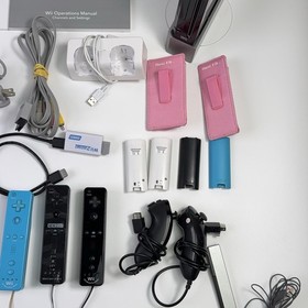 Nintendo Wii Black Console RVL-001 Bundle W/ lots of Accessories & Game Tested