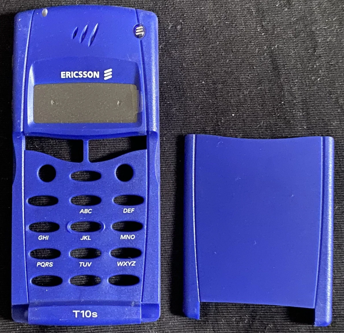 Téléphone vintage ERICSSON T10s original argent sans piles pièces rare