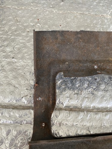 66 67 Chevelle Dash Ashtray Section used Original - Picture 8 of 13