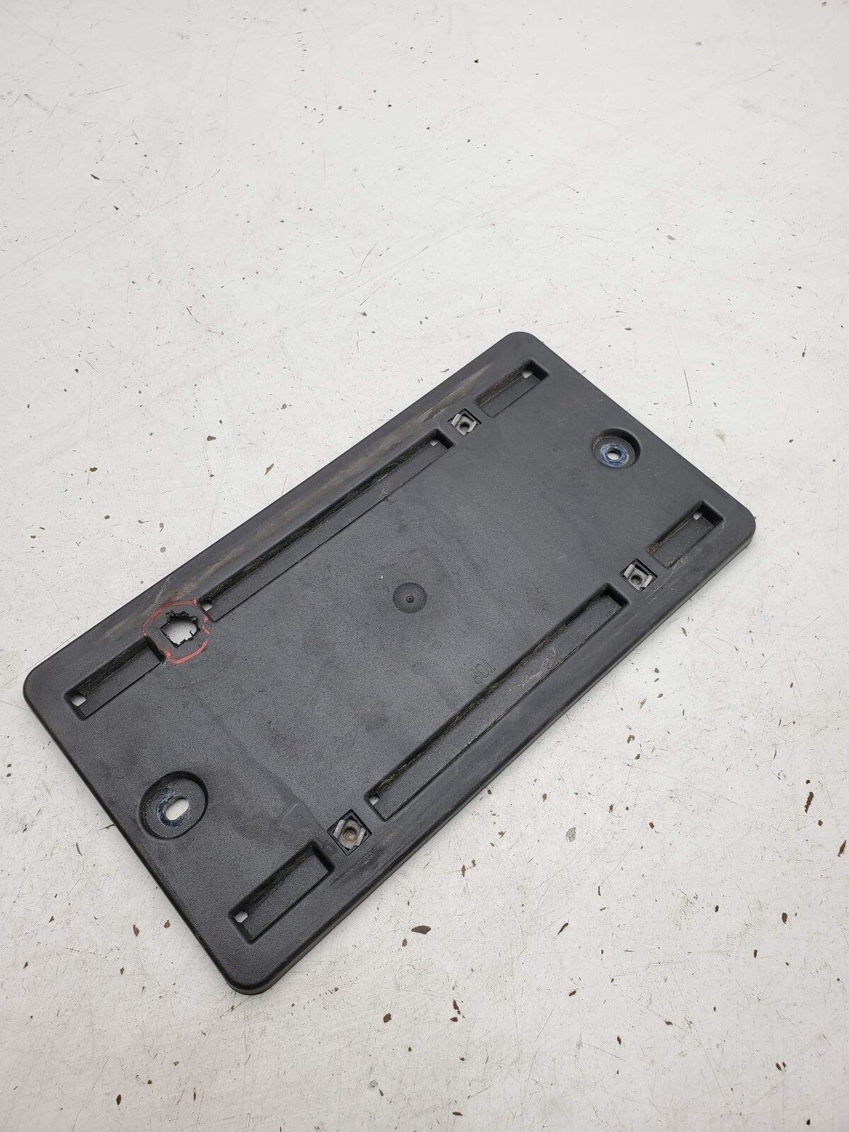 2017 2018 2019 AUDI Q7 TAILGATE LIFTGATE LICENSE PLATE BRACKET OEM 
