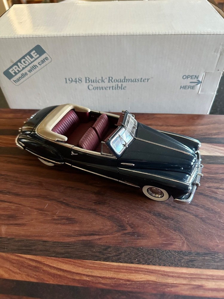 Danbury Mint 1:24 Scale 1948 Buick Roadmaster Convertible Diecast Model