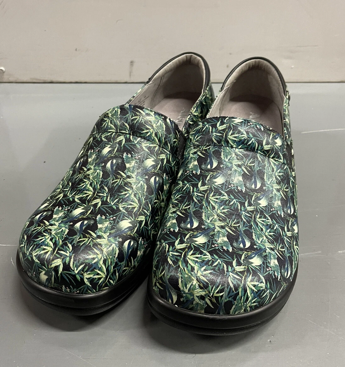 Nurses shoes hotsell alegria