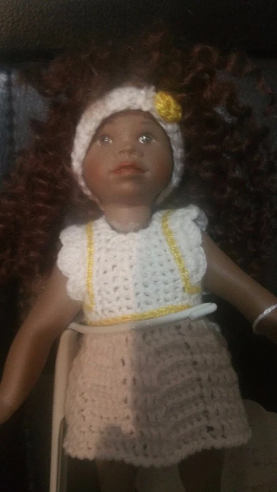 Muñeca bebé Luna de 7 pulgadas de alto Lea de Bascu porcelana Foto 3 de 4