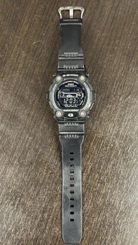 Vintage mens wrist watch Casio G-Shock Solar GW-7900B