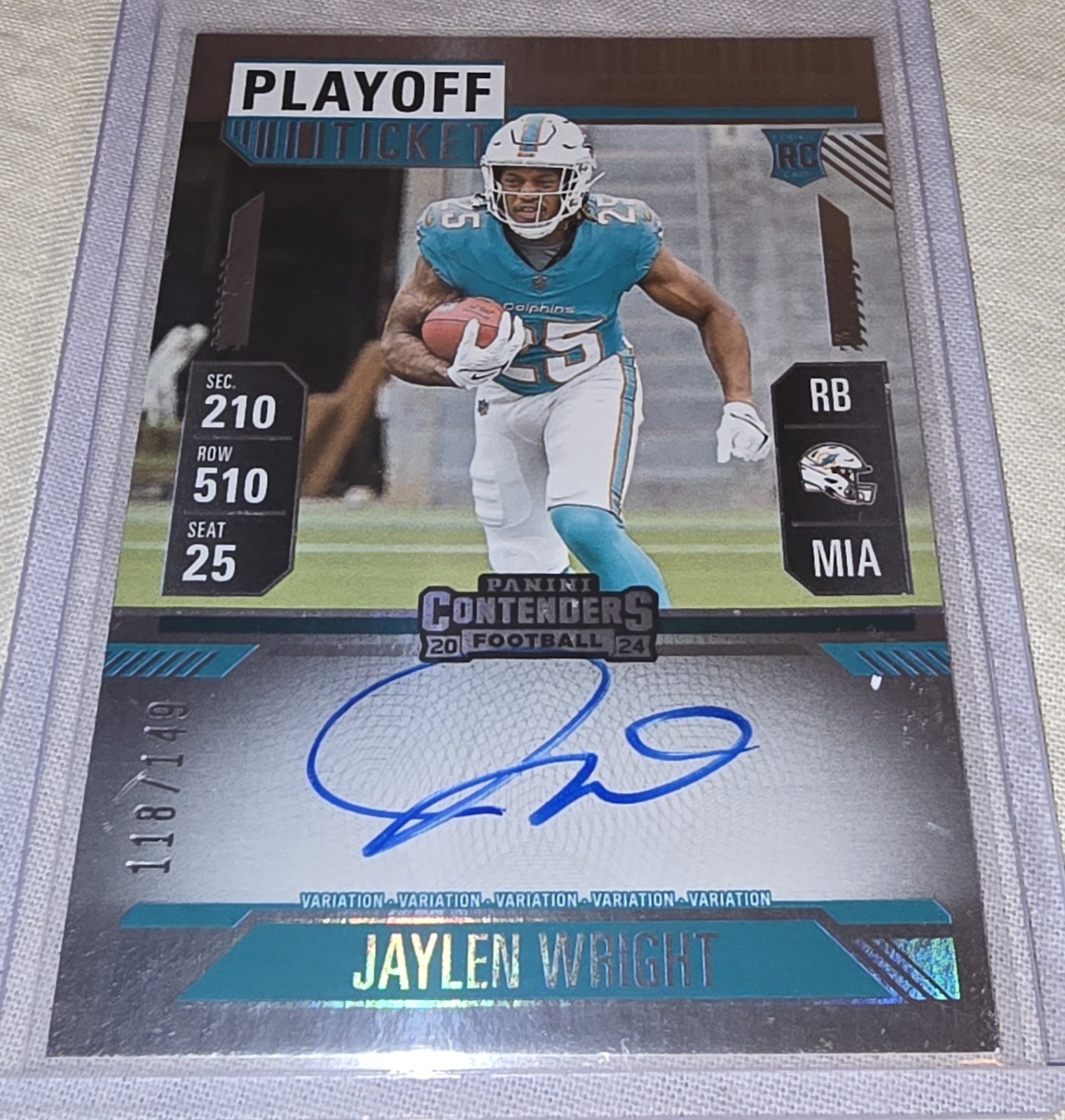 2024 Contenders Jaylen Wright Rookie Playoff Ticket Variation On Card Auto /149