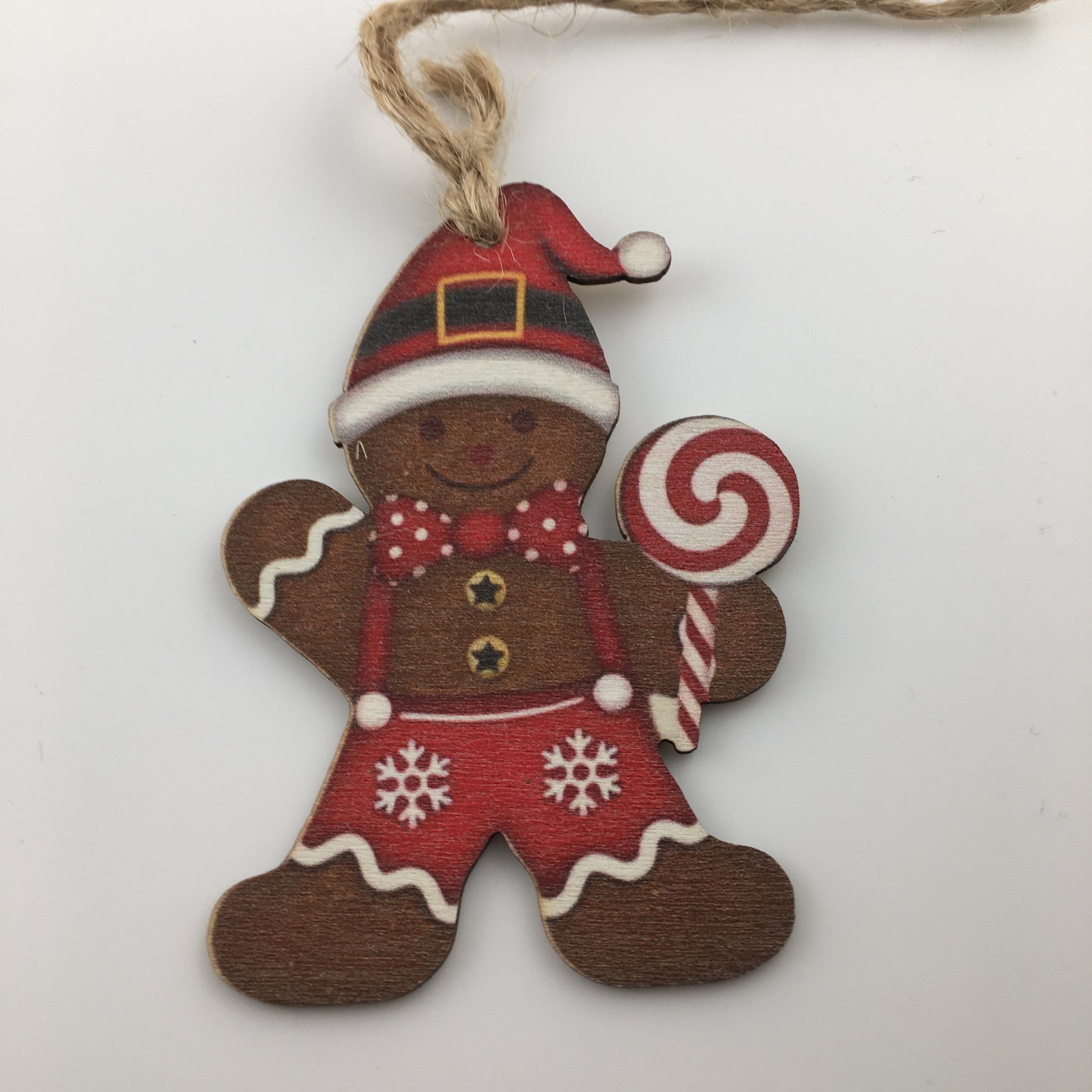 6  Gingerbread Men/Woman Christmas ornament or gift tags wood