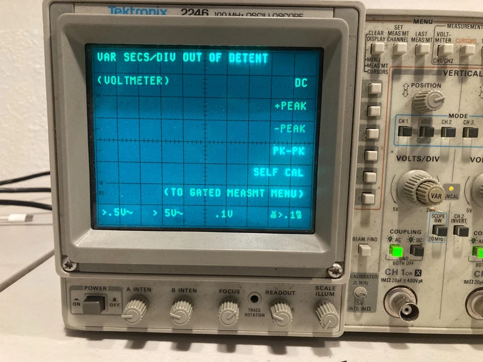 Osciloscopio de laboratorio Tektronix 2246 100 MHz unidad de prueba portátil Foto 2 de 4