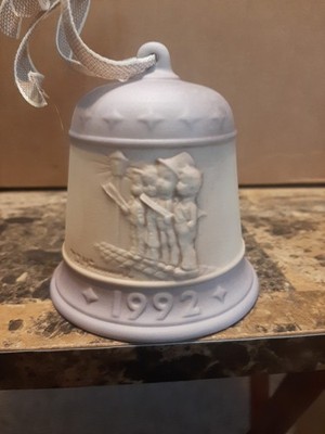 VINTAGE M.J. HUMMEL '' HARMONY IN FOUR PARTS '' (1992) PORCELAIN COLLECTORS BELL