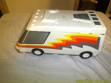 1991 LEWIS GALOOB HARD PLASIC MICRO MACHINES FOLD OUT VAN CITY