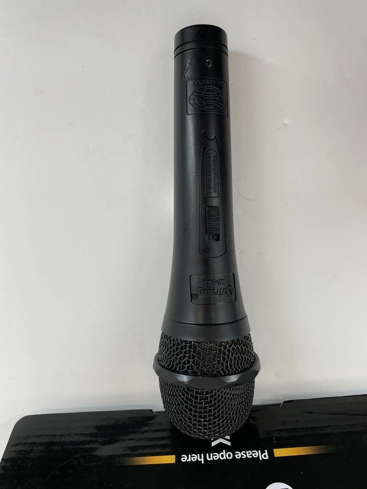 Maseco Arirang Dynamic Microphone Mi-3.6B Professional Microphone USED NO CORD - Image 4 of 4
