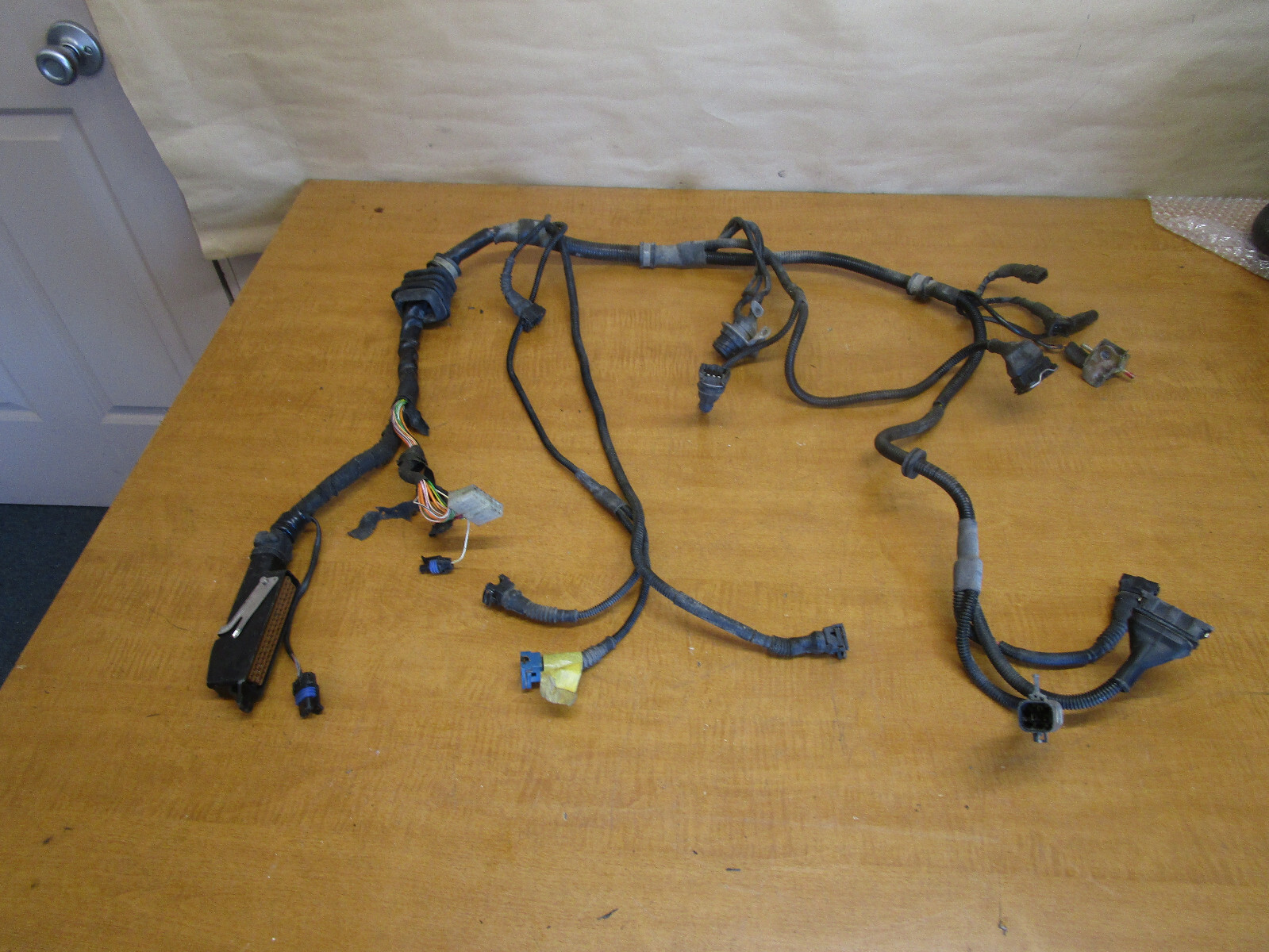 Ferrari 348 - CABLES FOR L.H. SIDE ENGINE CONNECTION  - P/N 143207