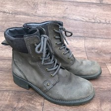 Clarks Ladies Lace up Ankle BOOTS 