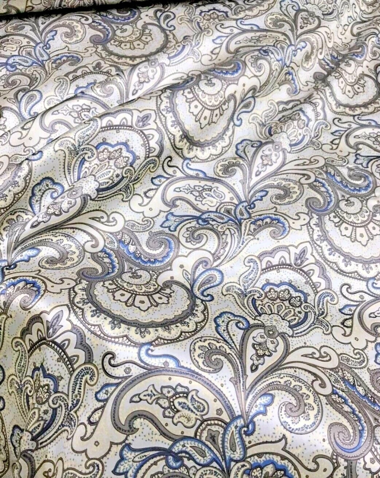 Paisley Print NON-STATIC Viscose Satin Feel Material Fabric BTY -Cream Blue - Image 4 of 4