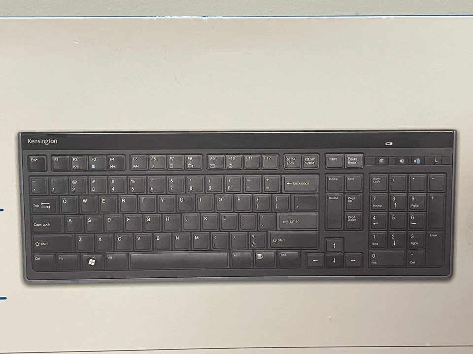 NEW Kensington SlimType Wireless Keyboard Black K72344US For Windows 2/3” Thin - Image 3 of 4
