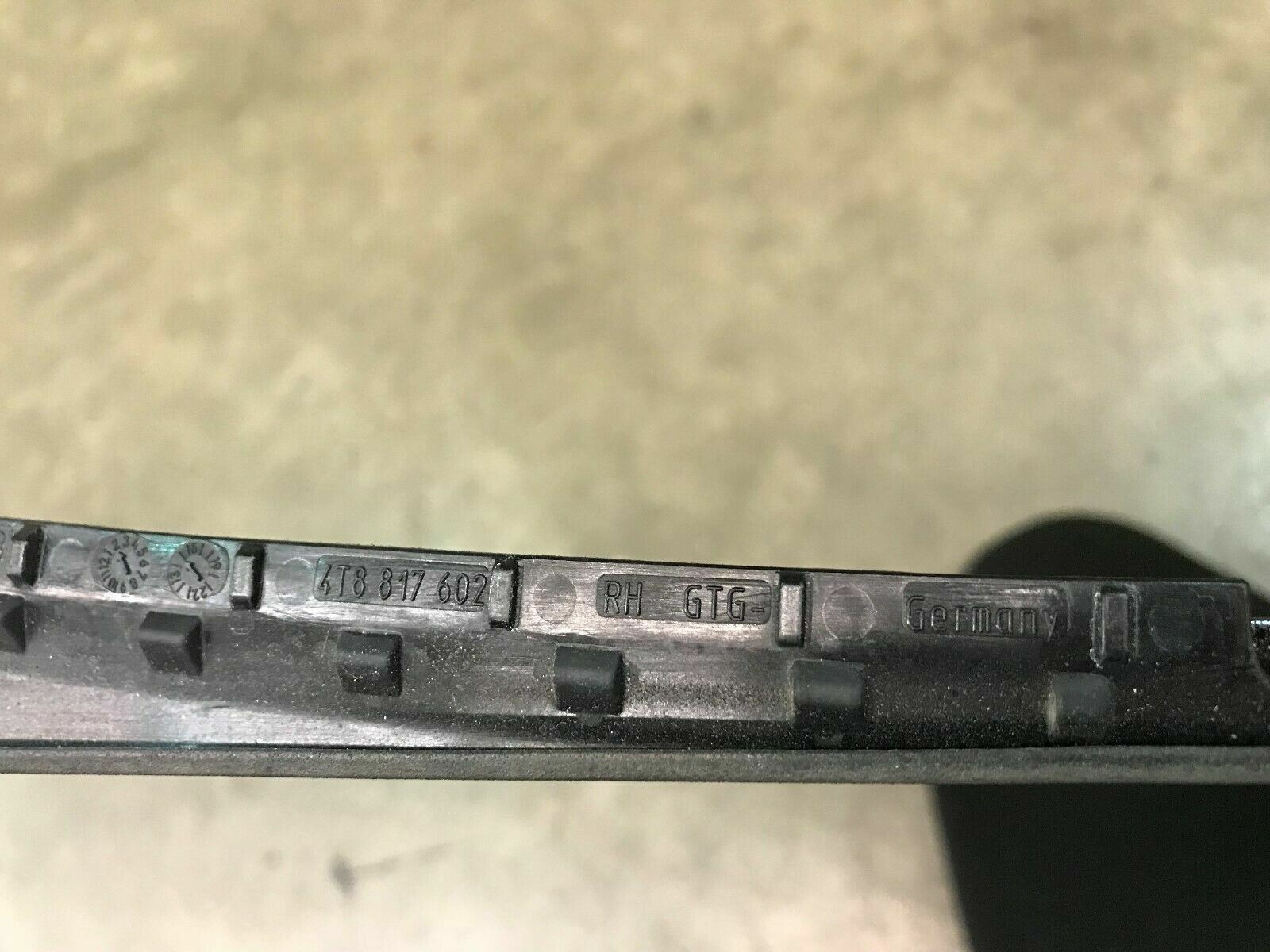 LAMBORGHINI HURACAN PASSENGER RIGHT ROOF MOLDING SEAL MOULDING OEM 4T8853702B