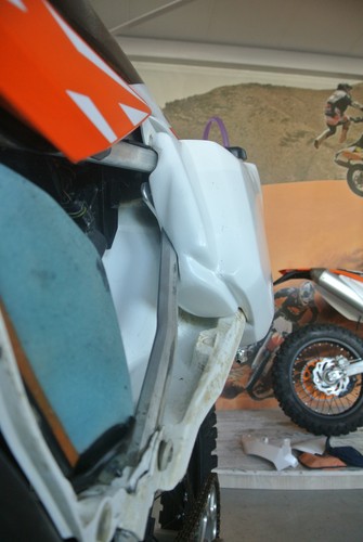 Serbatoio posteriore 5 litri per KTM exc xc-f 2017 2019 rear tank - Foto 6 di 10