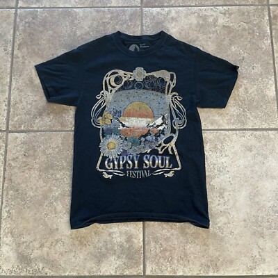 VTG Tree Hugger gypsy soul festival graphic Tee womens small