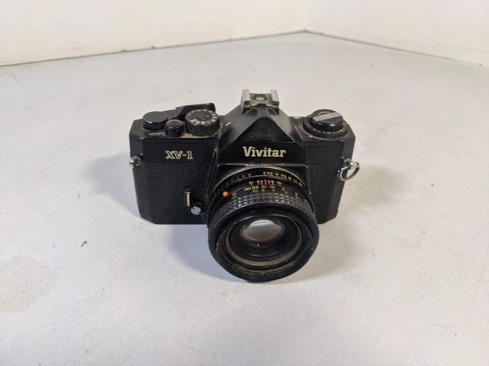 Vivitar XV-1 Cosina made 35mm camera with lens for parts Untested - Image 4 of 4