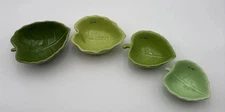 Cracker Barrel Green Tropical Plant  Leaf Stackable Measuring Cups Set Of 4