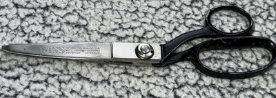 Vintage WISS CB9 Professional Pinking Shears/Scissors 9  Easy Cutting