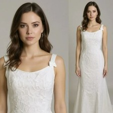 MORI LEE Allover Embroidered and Beaded Bow Straps Wedding Dress Size 6