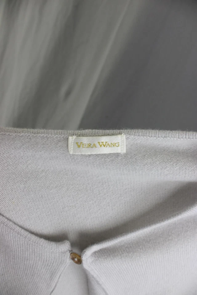 Suéter cardigã feminino Vera Wang cinza 100% cashmere acabamento de pele manga longa M - Imagem 3 de 4
