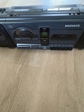 Vintage Magnavox AZ8100 Portable AM/FM Radio/ CD/Cassette Player Boombox  1990