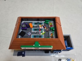 LEGO Authentic 71016 The Simpsons: The Kwik‑E‑Mart &mdash;Bonus Minfigs, No Police Car