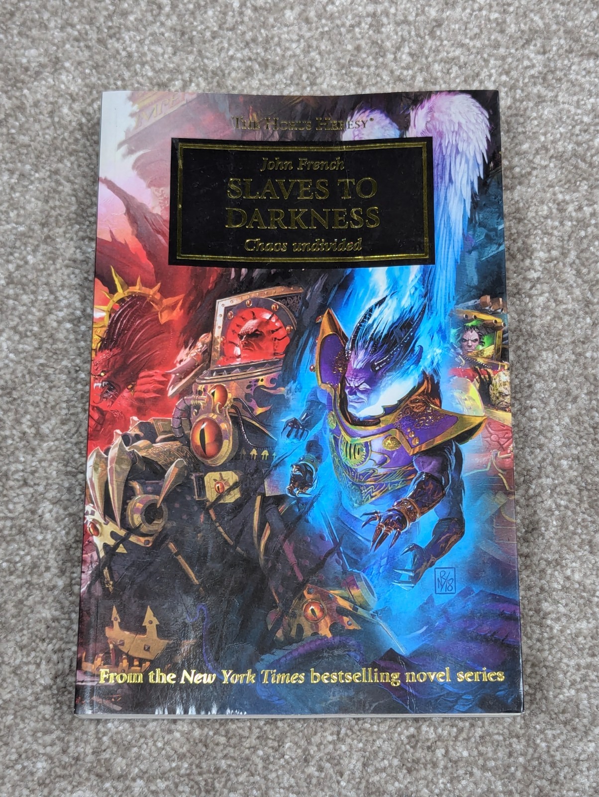 Horus Heresy : Slaves to Darkness By John French Warhammer 40K Large PB