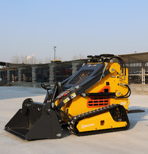 Mini Skid Steer Loader 24HP 4-in-1 Bucket 3-Stage Pump Hydraulic System 2026 New