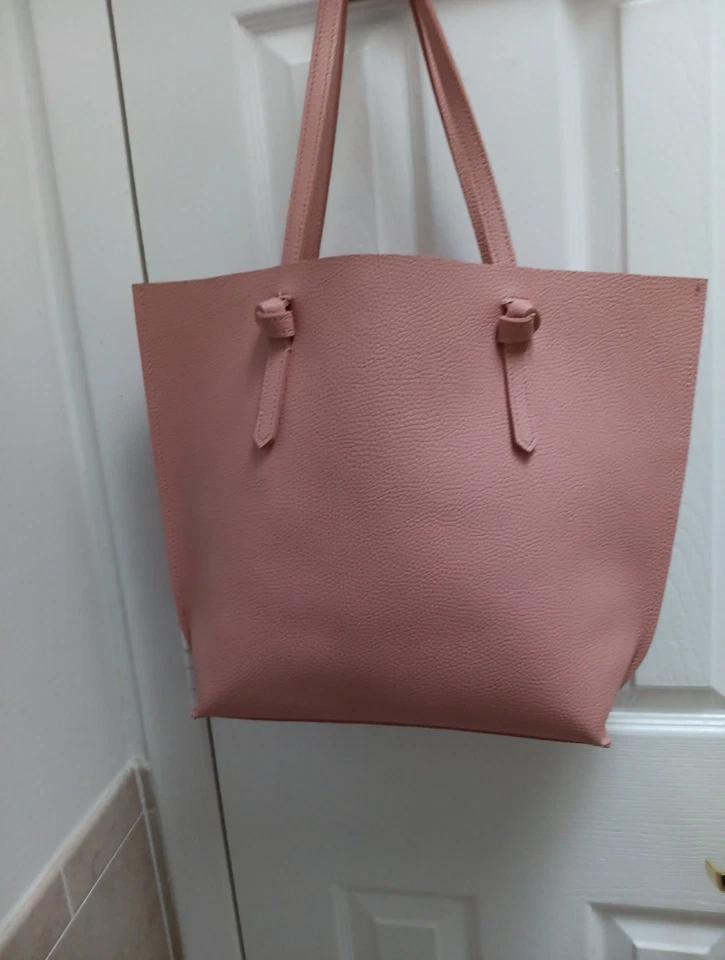 Macy’s Mauve Shopper Picnic 人造皮革 大号 托特包 二手 — 第 2/4 张图片