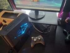 Microsoft Xbox 360E 500gb Skyrim Bundle w/ 67 Games + Power Supply + Controller