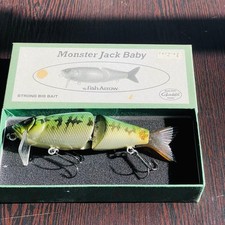 Monster Jack Baby Fish Arrow Boxed Bass Lure intage