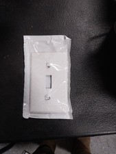Leviton 020-88001 262B White Single Gang Light Switch Cover Plate