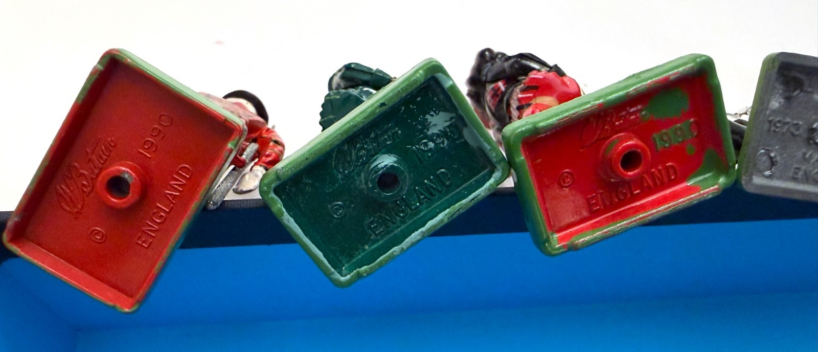 W Britains Toy Soldiers 1990 (Set of 7) - Scots Guard, Beefeater, Life Guards