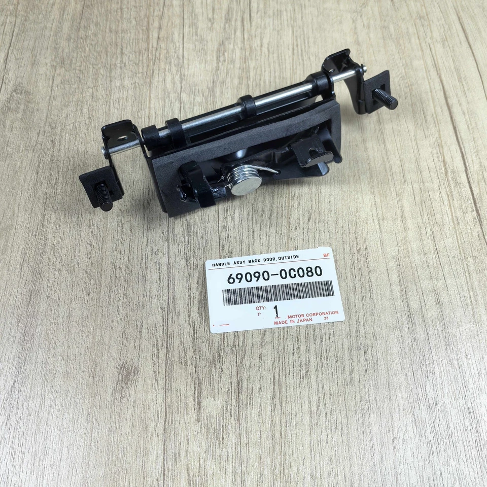 ¡OEM!Manija de puerta trasera para Toyota 01-07 Sequoia y 98-03 Sienna 69090-0C080 Foto 3 de 3