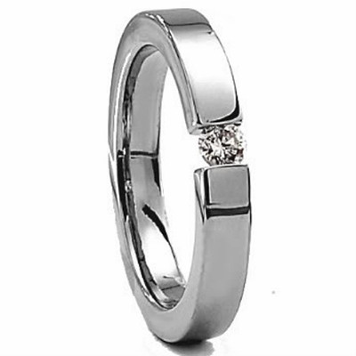 Titanium Highly Polished TENSION RING with 4mm Round CZ, size 5 - in a Gift Box