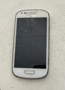 Samsung Galaxy S3 mini GT-I8190 Ungeprüft Spender Display Defekt Platine Ok