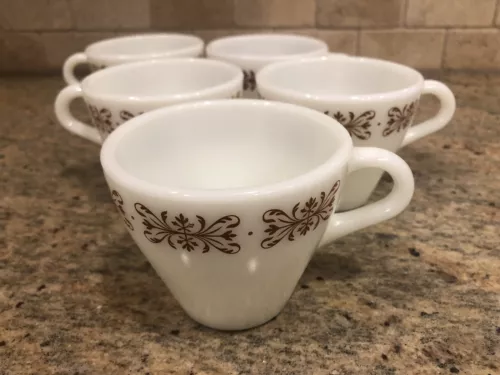 Vintage Pyrex Coffee or Tea Cups - Copper Filigree Design - Set of 5