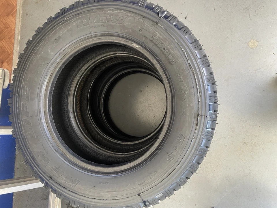 1 Pneumatico Gomme 6.00 R16, 6.00-16 107/105N OM40 - Immagine 2 di 2