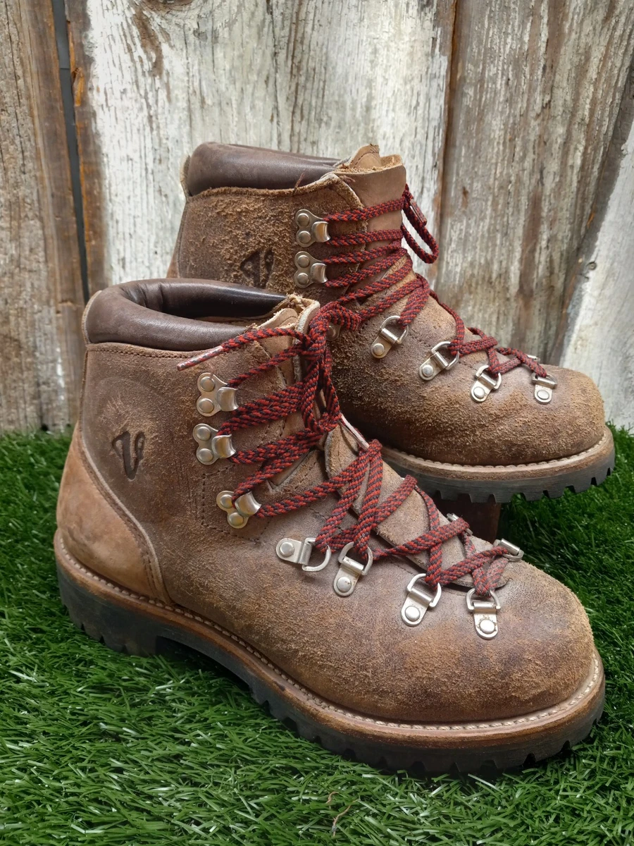 Vintage vasque boots deals