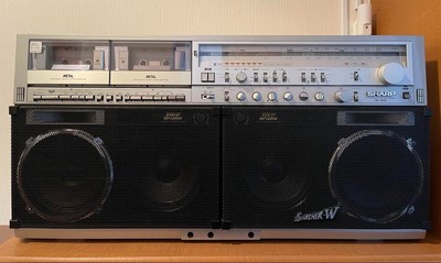 SHARP GF-909 Super Wooper Boombox Dual Cassette 6 Speaker FM
