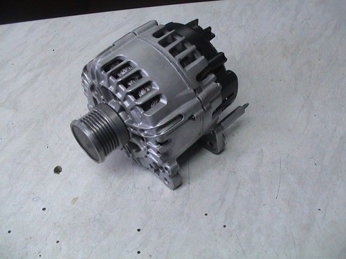 VW GOLF / PASSAT / POLO / TIGUAN 1.6 2.0 DIESEL 2014-ON ALTERNATOR LRA04411 - Picture 2 of 7