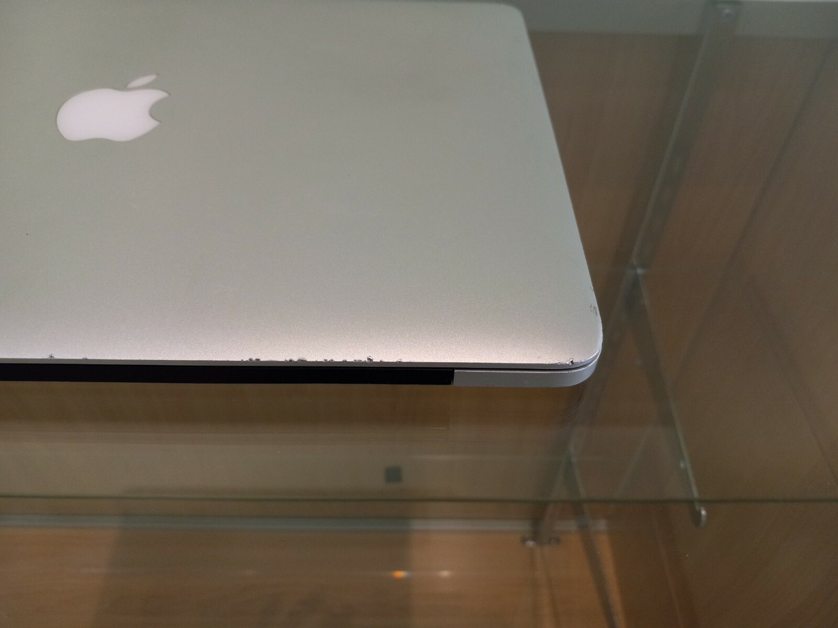 Apple MacBook Pro A1425 Early 2013 i7-3540M up to 3.7 Ghz Apple MacBook Pro A1425 Early 2013 i7-3540M up to 3.7 Ghz